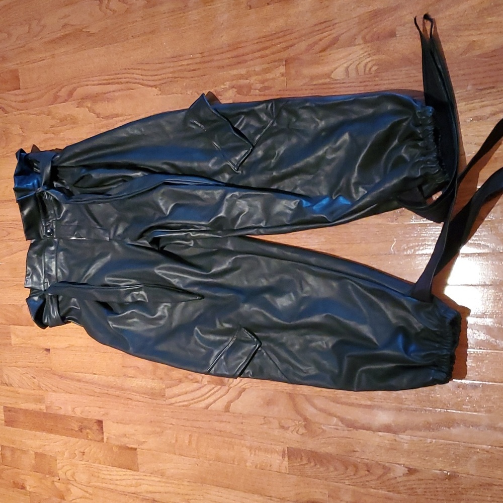 Women's High Waisted Vegan Leather Cargo/Jogging Pants